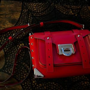 Michael Kors Manhattan Satchel